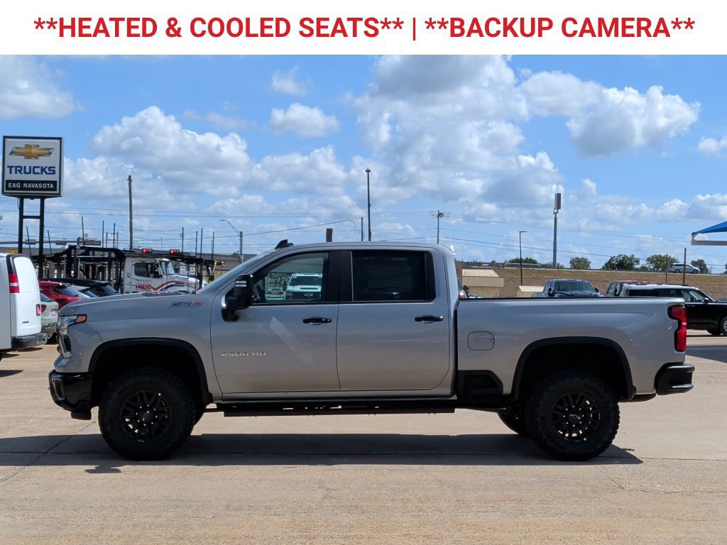 New 2026 Chevrolet Silverado 2500 ZR2 AWD/4WD image 5