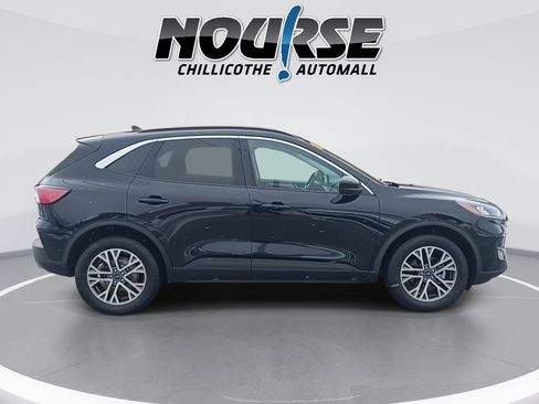 Used 2021 Ford Escape SEL image 9