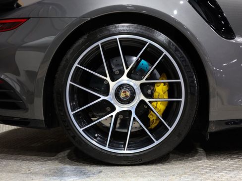 Used 2019 Porsche 911 Turbo S image 21