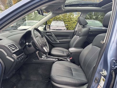 Used 2018 Subaru Forester 2.5i Touring w/ 50th Anniversary Edition image 15