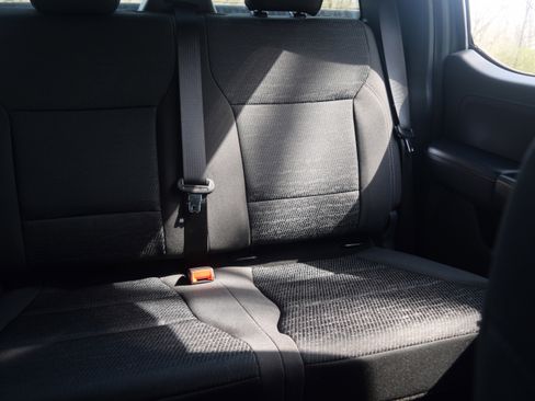 Used 2023 Ford F150 XLT w/ Equipment Group 302A High image 17