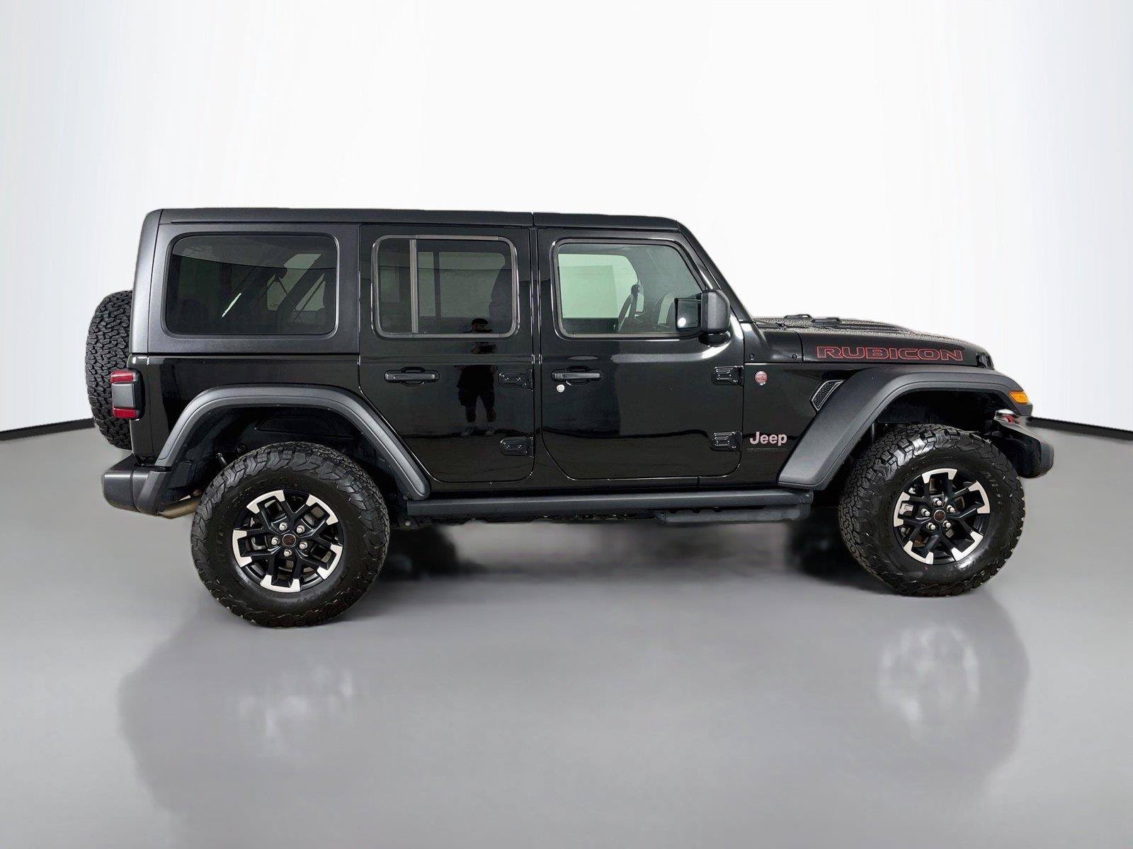 Used 2026 Jeep Wrangler Unlimited Rubicon AWD/4WD image 16