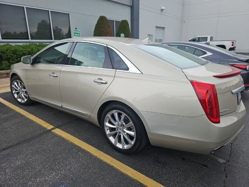Used 2014 Cadillac XTS Luxury w/ Driver Awareness Package AWD/4WD image 3