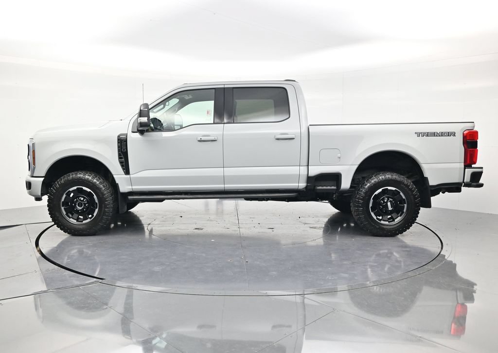 Used 2026 Ford F250 Lariat w/ Tremor Off-Road Package AWD/4WD image 8