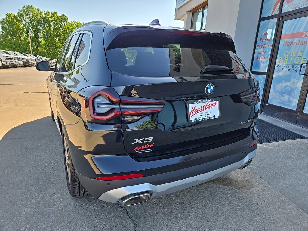 Used 2024 BMW X3 xDrive30i AWD/4WD image 9