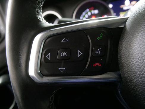 Used 2023 Jeep Wrangler Unlimited Sahara AWD/4WD image 23