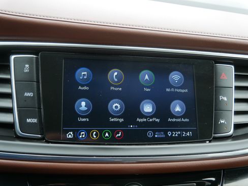 Used 2020 Buick Enclave Avenir w/ Avenir Technology Package image 22