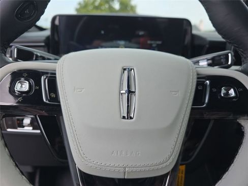 New 2026 Lincoln Aviator Black Label image 21