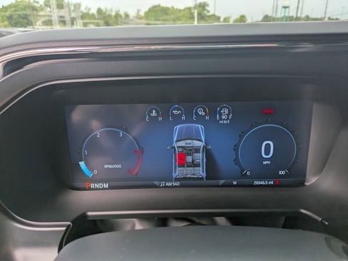 Used 2025 Ford F250 Lariat w/ Chrome Package image 32