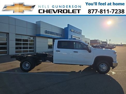 New 2026 Chevrolet Silverado 3500 W/T image 6