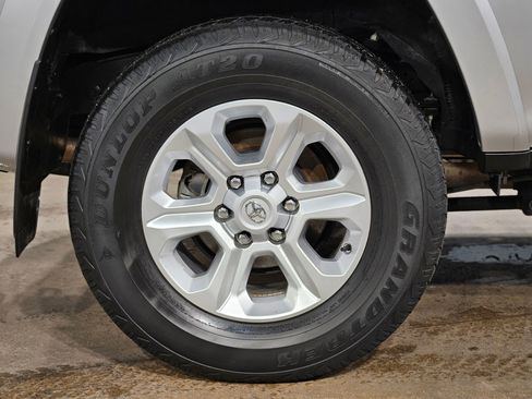 Used 2024 Toyota 4Runner SR5 image 17