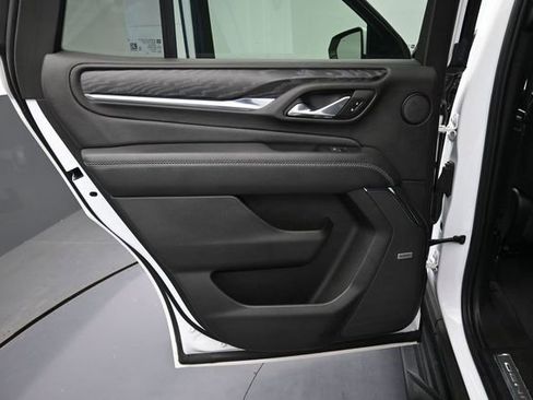 Used 2023 GMC Yukon Denali RWD image 26