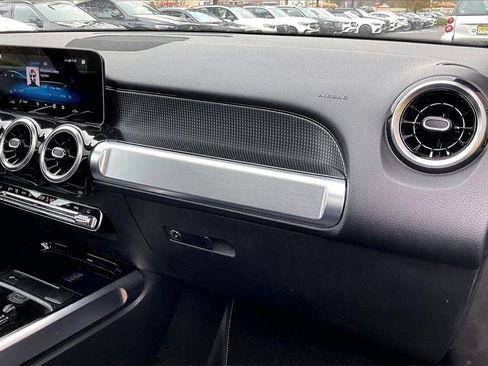 Certified 2021 Mercedes-Benz GLB 250 4MATIC image 16