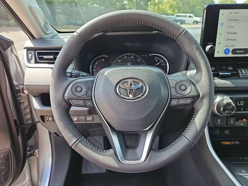 Used 2025 Toyota RAV4 XLE Premium w/ Weather Package AWD/4WD image 17