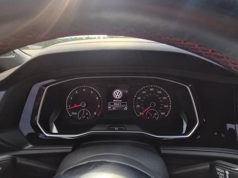 Used 2020 Volkswagen Jetta GLI FWD image 23