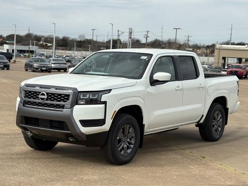 New 2026 Nissan Frontier SV AWD/4WD image 4