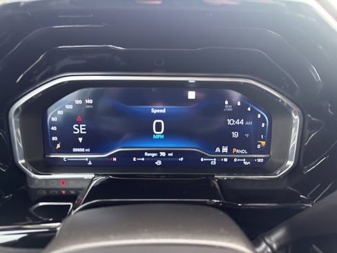 Used 2022 Chevrolet Silverado 1500 RST image 19