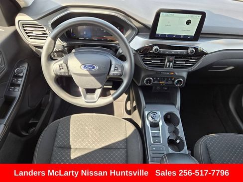 Used 2025 Ford Escape Active AWD/4WD image 15