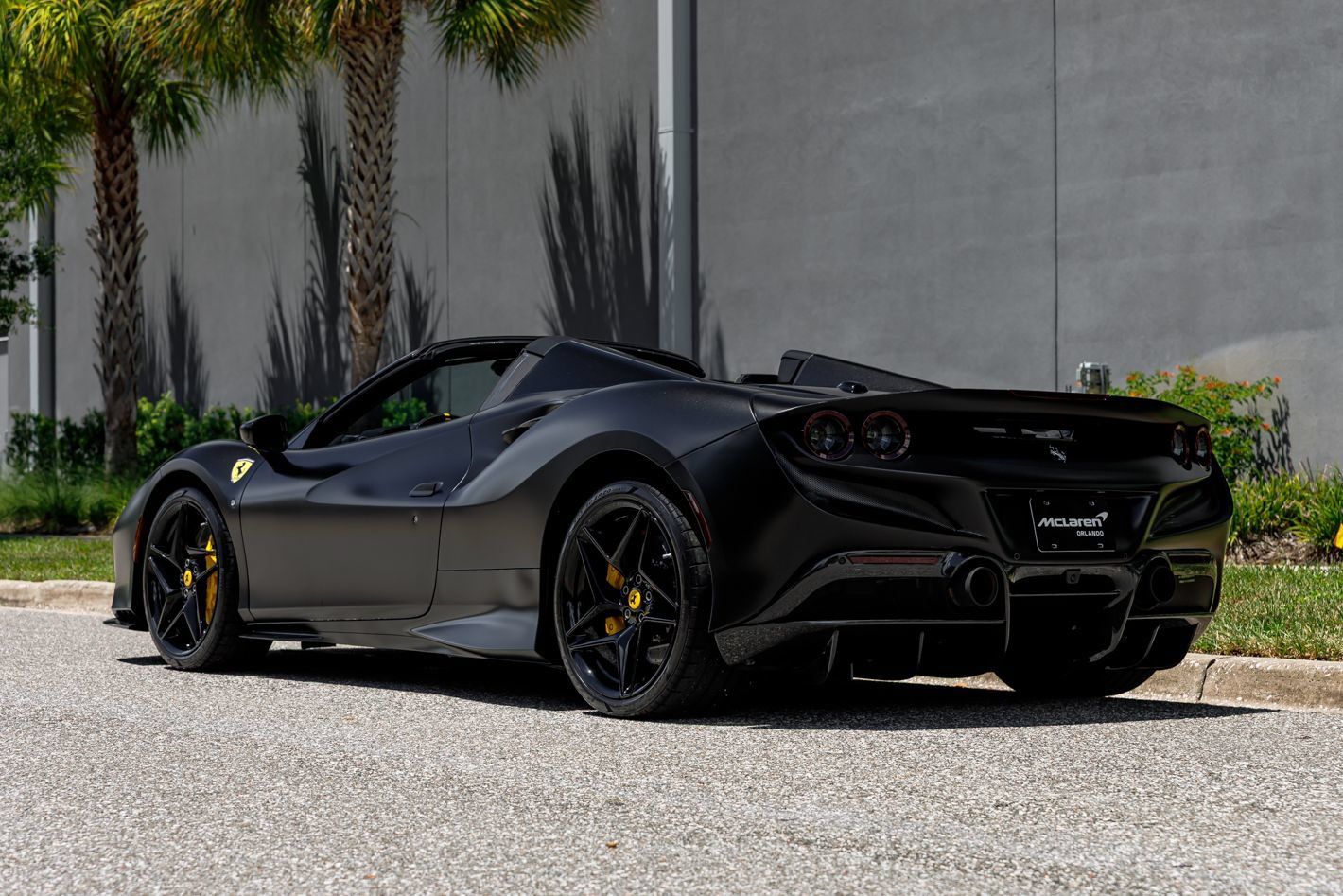 Used 2022 Ferrari F8 Tributo RWD image 29
