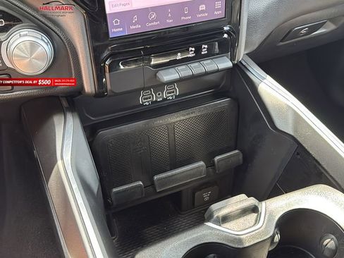 Used 2025 RAM 1500 Laramie AWD/4WD image 26