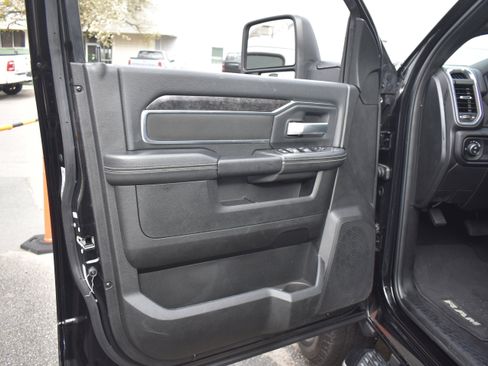 Used 2024 RAM 2500 Big Horn w/ Night Edition image 23