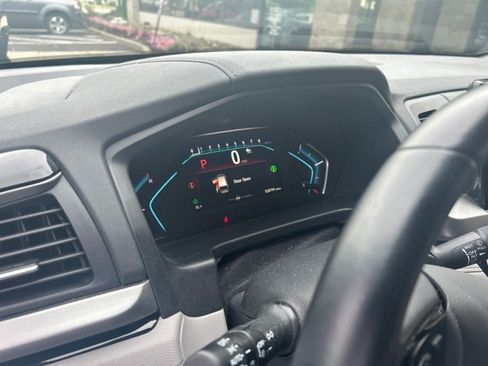 Used 2024 Honda Odyssey Touring image 12