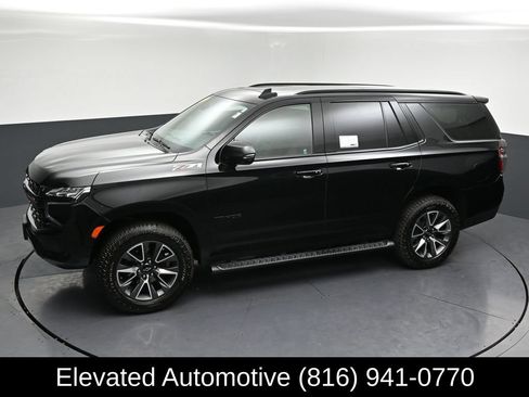 Used 2023 Chevrolet Tahoe Z71 w/ Luxury Package AWD/4WD image 30