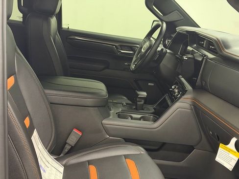 Certified 2023 GMC Sierra 1500 AT4 w/ AT4 Preferred Package image 30