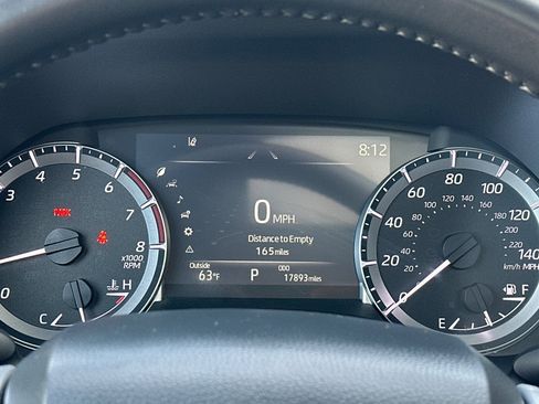 Used 2024 Toyota Highlander XSE FWD image 34