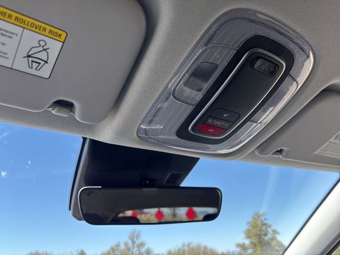 Certified 2024 Hyundai Kona SEL FWD image 31