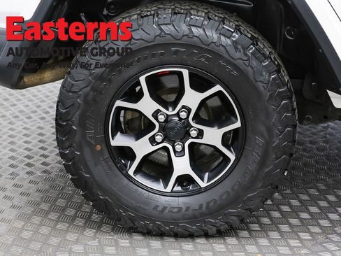 Used 2020 Jeep Wrangler Unlimited Rubicon w/ LED Lighting Group AWD/4WD image 33