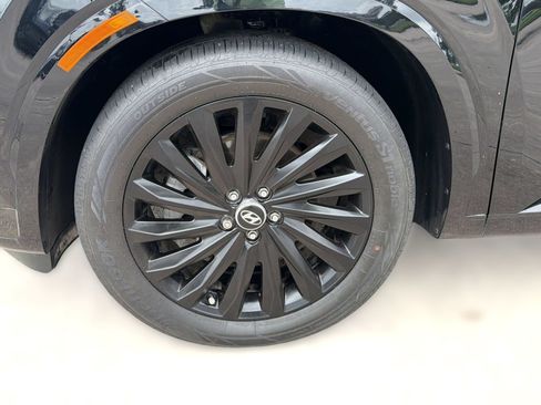 Used 2025 Hyundai Palisade Calligraphy AWD/4WD image 12