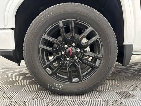 New 2026 GMC Sierra 1500 Elevation w/ Preferred Package image 13