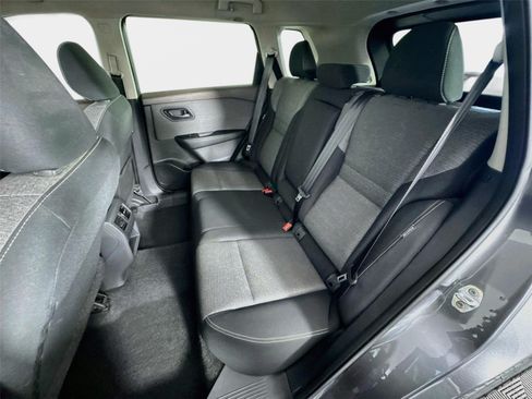 Certified 2021 Nissan Rogue S FWD image 21