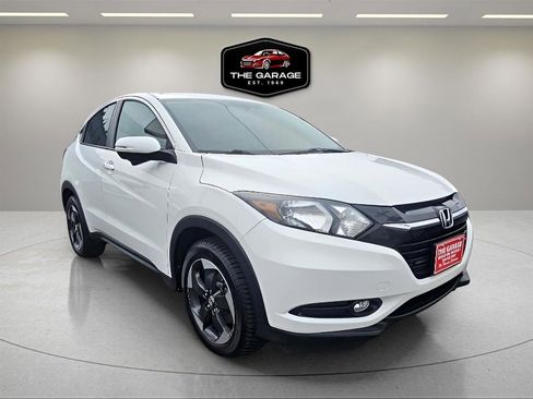 Used 2018 Honda HR-V EX image 10