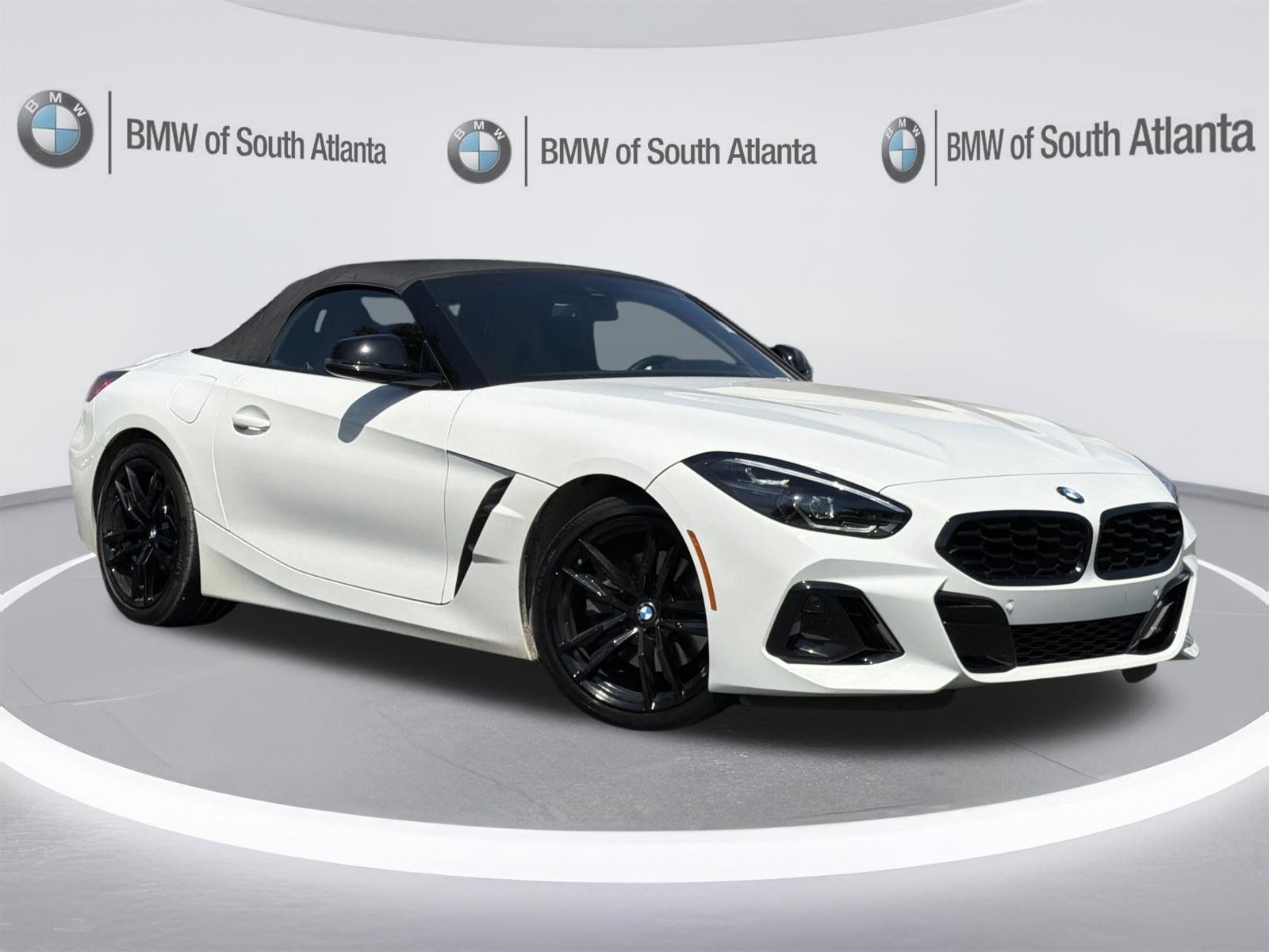 Used 2024 BMW Z4 sDrive30i w/ Shadowloine Package RWD image 2