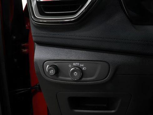 New 2026 Chevrolet TrailBlazer LT w/ Convenience Package FWD image 18