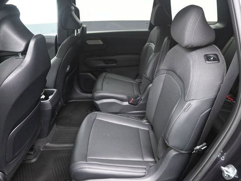 New 2027 Kia Telluride S FWD image 31