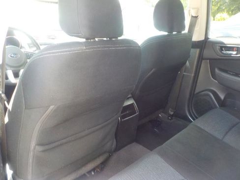 Used 2016 Subaru Outback 2.5i Premium image 24