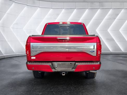 Used 2015 Ford F150 Platinum w/ Equipment Group 701A Luxury AWD/4WD image 4