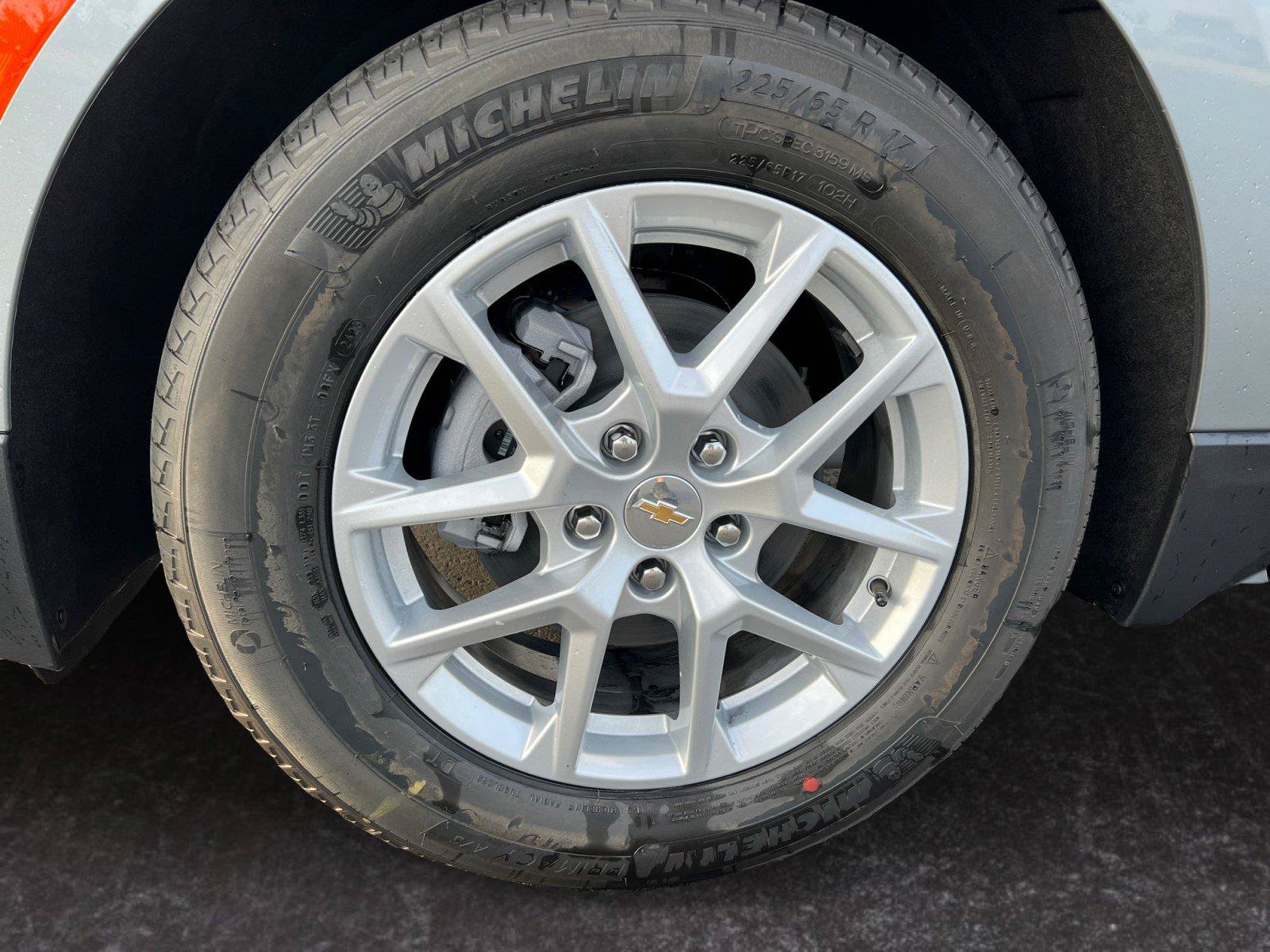 Used 2024 Chevrolet Equinox LT FWD image 15