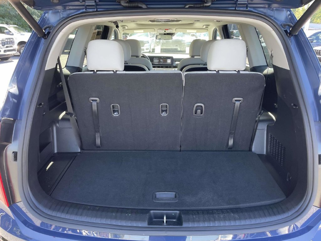 Used 2025 Kia Telluride S FWD image 45