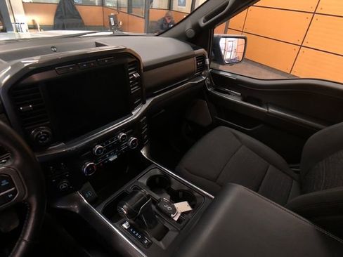 Certified 2022 Ford F150 XLT w/ Equipment Group 302A High image 19