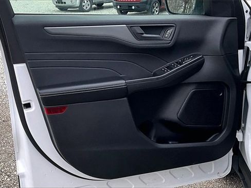 Used 2023 Ford Escape Active image 23