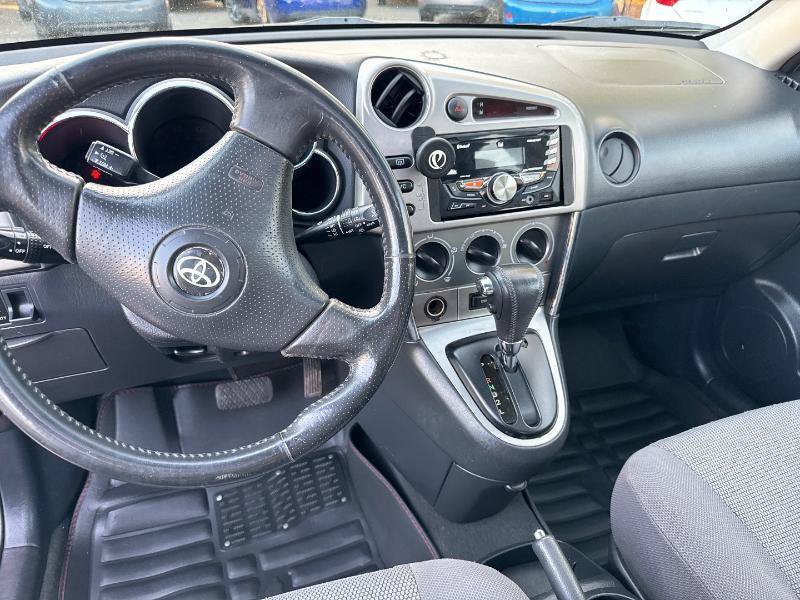 Used 2007 Toyota Matrix FWD image 12