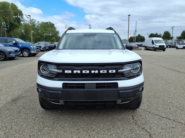Certified 2023 Ford Bronco Sport Outer Banks w/ Tech Package AWD/4WD image 2