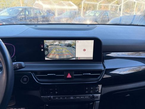 Used 2025 Kia Seltos S image 17