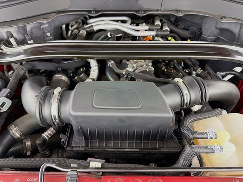 Used 2020 Ford Explorer ST w/ ST Street Pack image 33