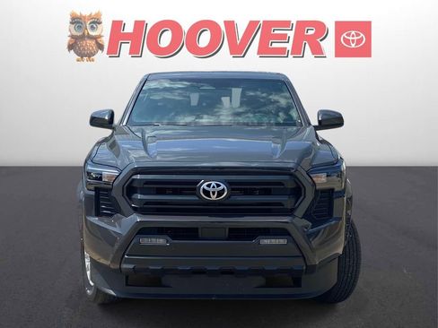 Used 2024 Toyota Tacoma SR5 RWD image 5