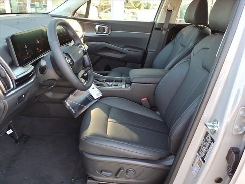New 2026 Kia Sorento S AWD/4WD image 13